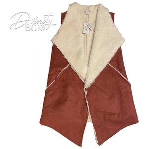 LuLaRoe Marlow Faux Shearling Vest NWT